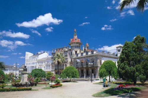 Hotel Mediante リバデオ エクステリア 写真